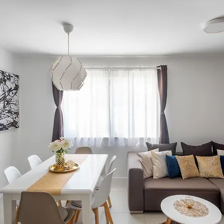 Amos With Private Pool * Hvar Town