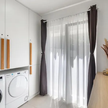 Amos With Private Pool Appartement