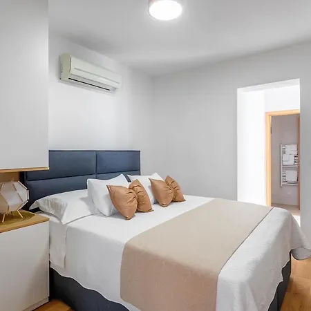 Amos With Private Pool 公寓