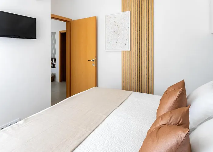 Amos With Private Pool * 赫瓦尔