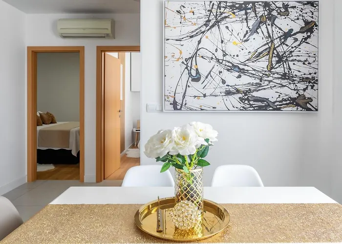 Amos With Private Pool 赫瓦尔